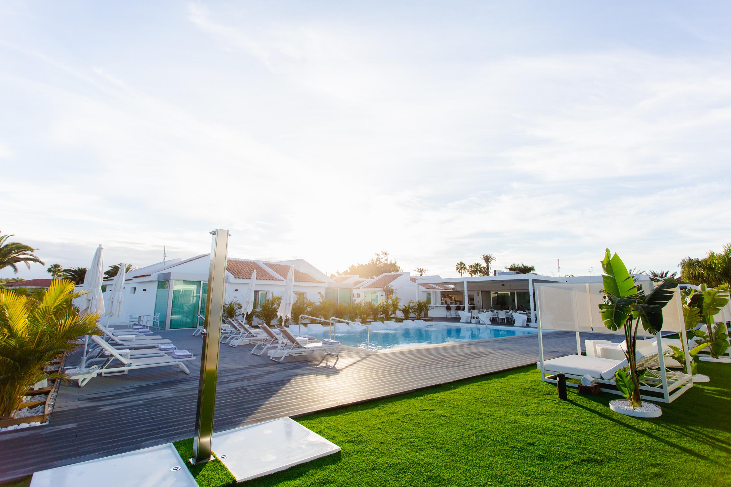 Seven Hotel & Wellness - Gay Men Only Maspalomas  Zewnętrze zdjęcie